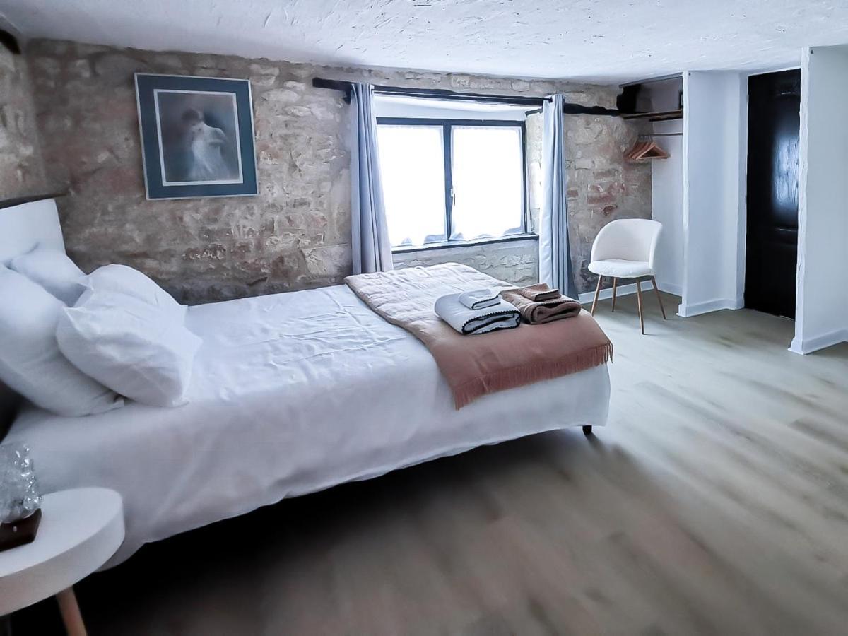 Les Chambres Du Roc Le Roc Exteriér fotografie