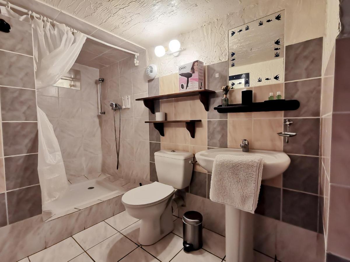 Les Chambres Du Roc Le Roc Exteriér fotografie